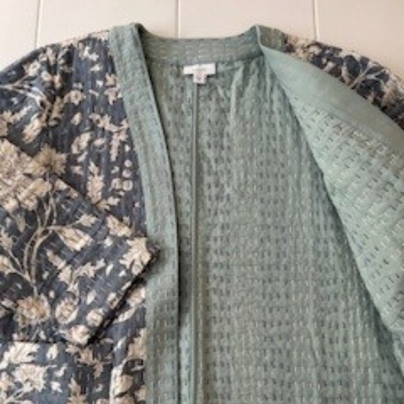 Quilted Floral Jacket - Picture 3 of 6